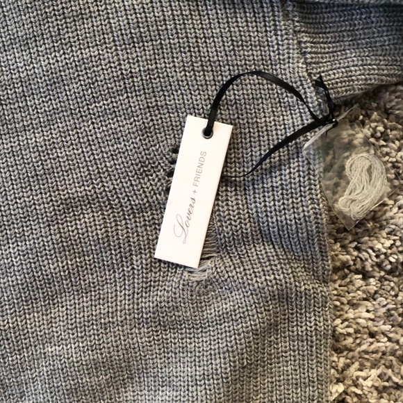 ✨ SALE NWT Lovers and Friends Arlington Sweater - Picture 7 of 8